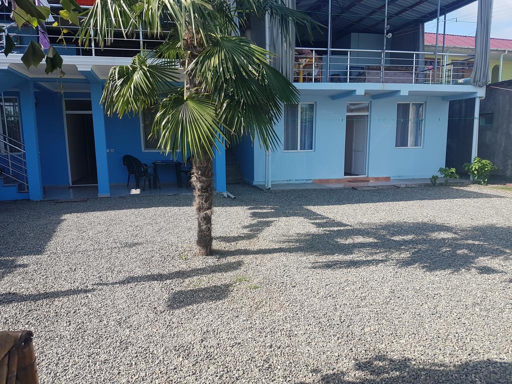 Saba Guest House Урекі Екстер'єр фото