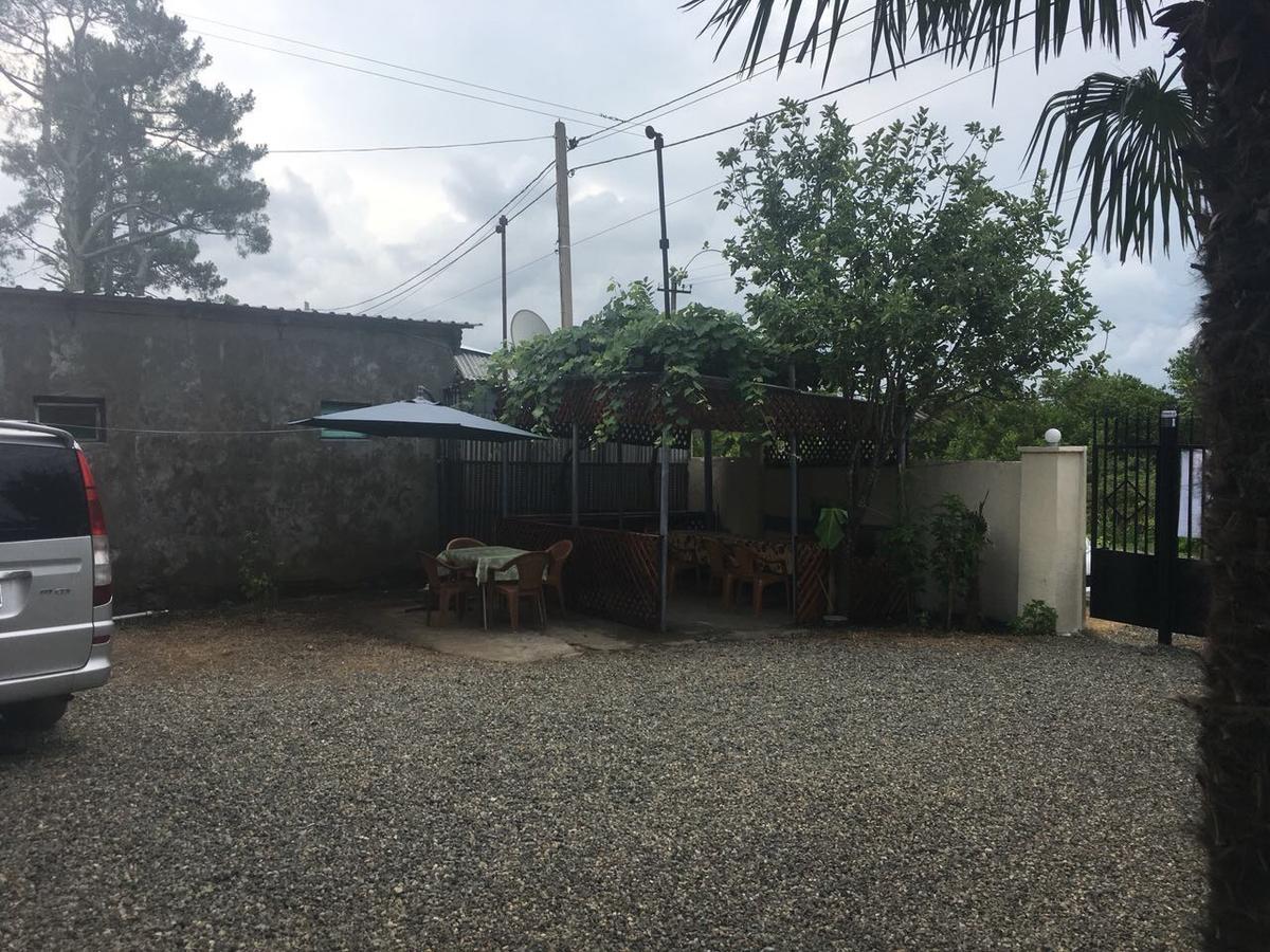 Saba Guest House Урекі Екстер'єр фото