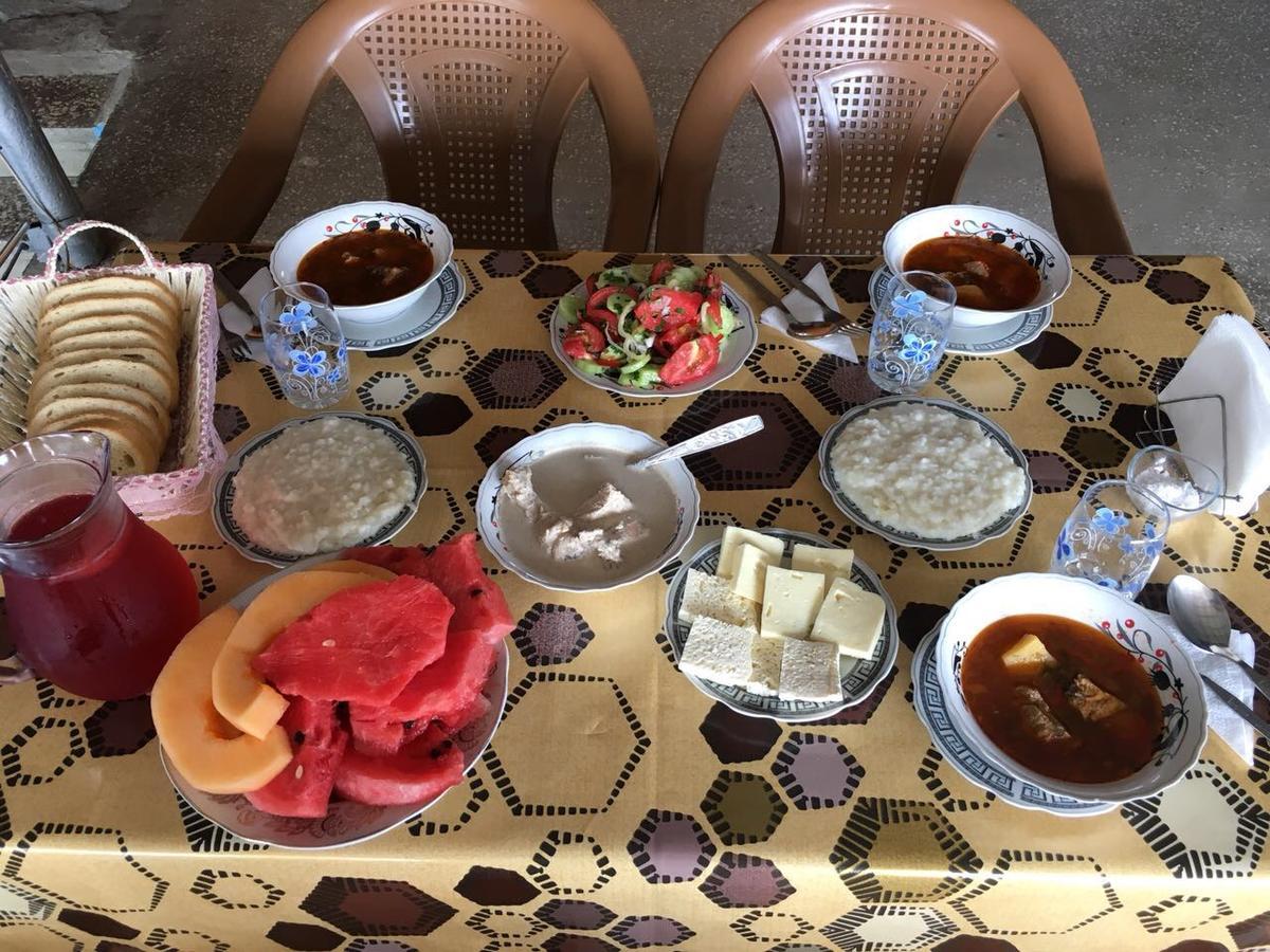 Saba Guest House Урекі Екстер'єр фото